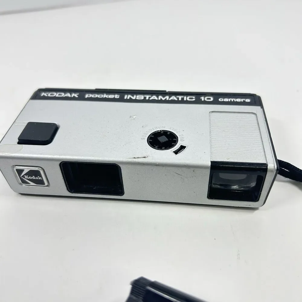 Vintage Kodak Pocket Instamatic 10 Camera with Magicube Flash Extender